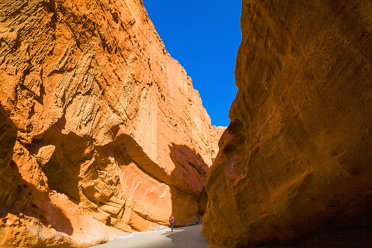 我们在这里做到了,攻略详解|温宿大峡谷|亿万|攻略_新浪新闻