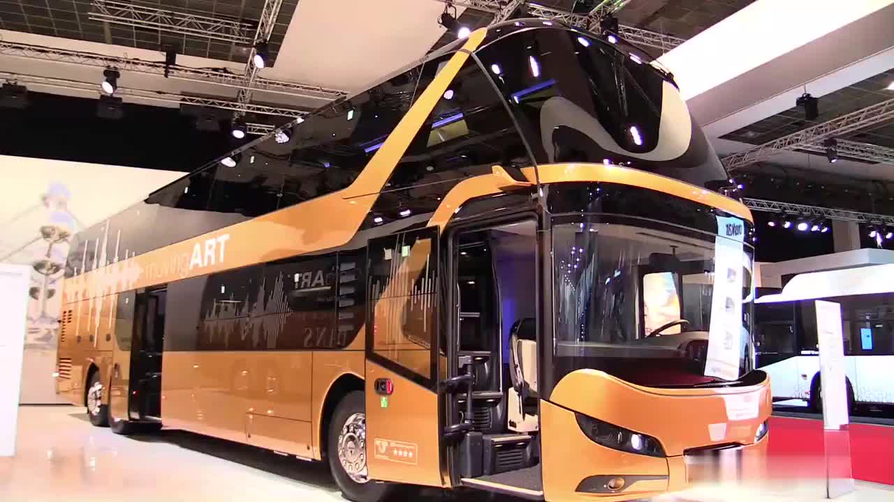 2020款 尼奥普兰 skyliner 双层 豪华 客车