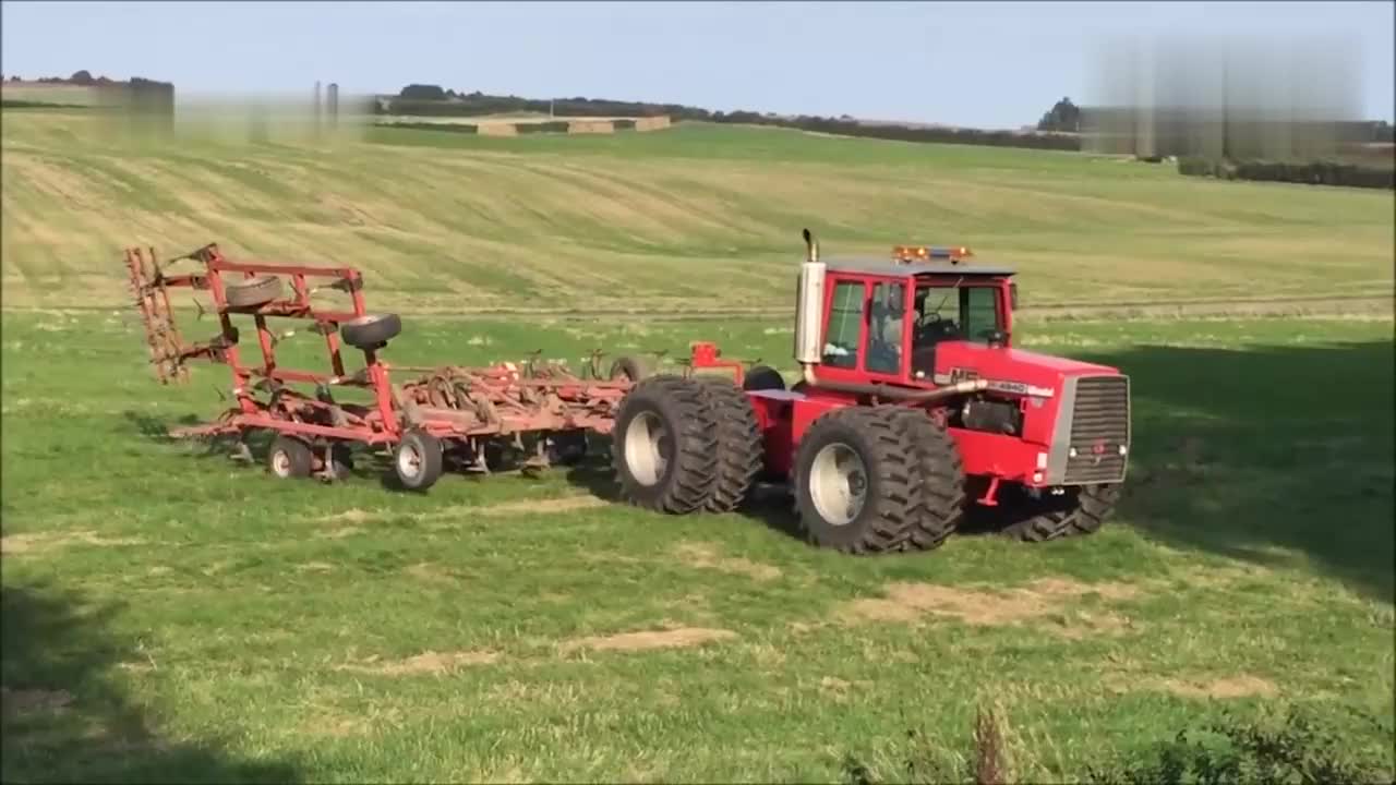 看看美国先进的开沟机械,真的是省时省力