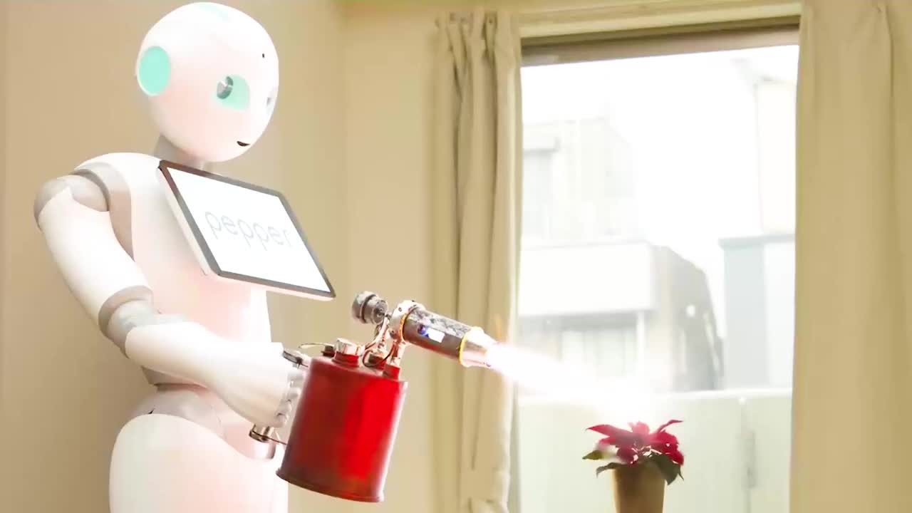 这样的机器人保姆,你敢用么