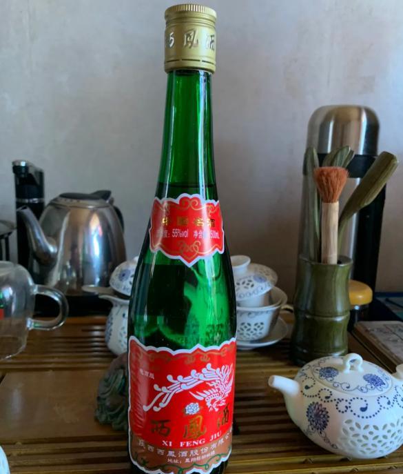黄盖波汾红星二锅头和绿脖西凤三大口粮王谁更胜一筹