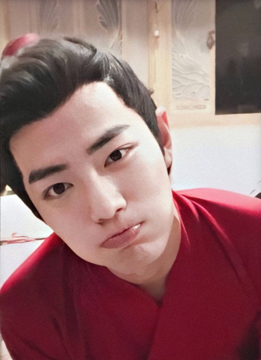 肖战嘟嘴合集来啦!_高清图集_新浪网