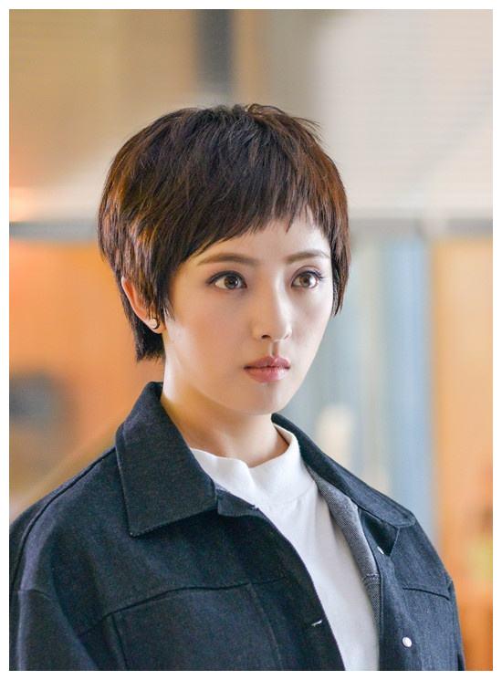 却是夫妻,35岁的老婆更是像20岁一样|刘晓洁|徐洪浩|叶寸心_新浪新闻