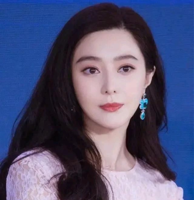 最美时刻的范冰冰真是漂亮!