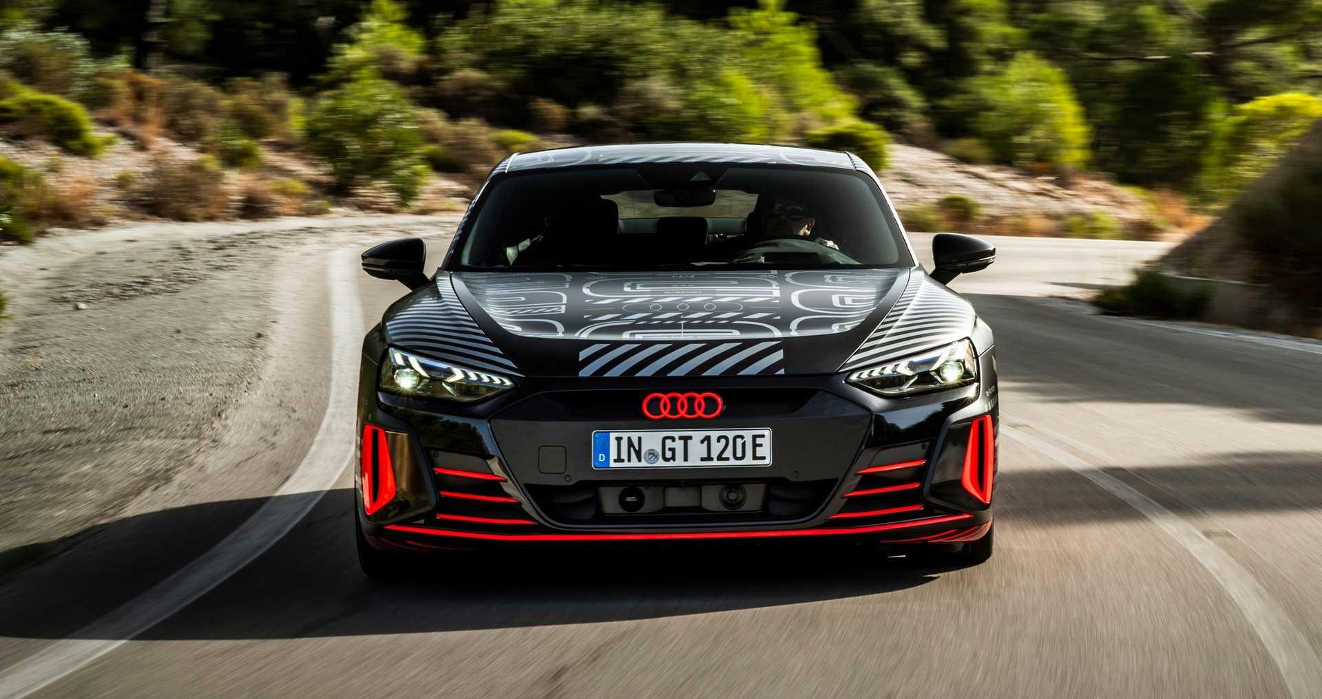 奥迪rse-trongt官方预告图发布,最强奥迪诞生