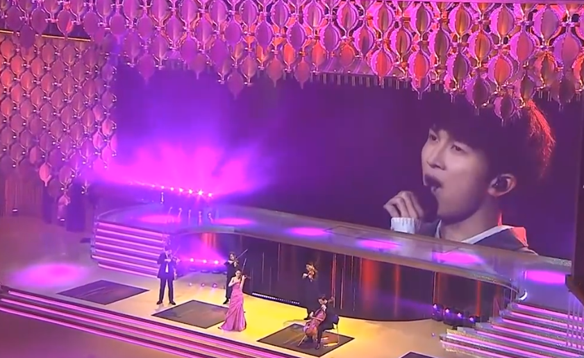 庆祝香港回归25周年文艺晚会，为何直播改成录播？休闲区蓝鸢梦想 - Www.slyday.coM