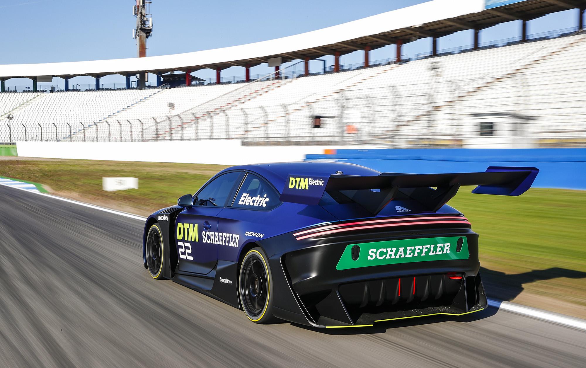 千匹电动赛车自动换胎换电dtm将在2023年推出全新电动赛事