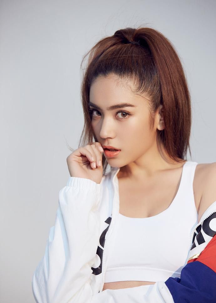 夏若妍:中国与巴拉圭混血,华语影视女演员,平面模特_高清图集_新浪网