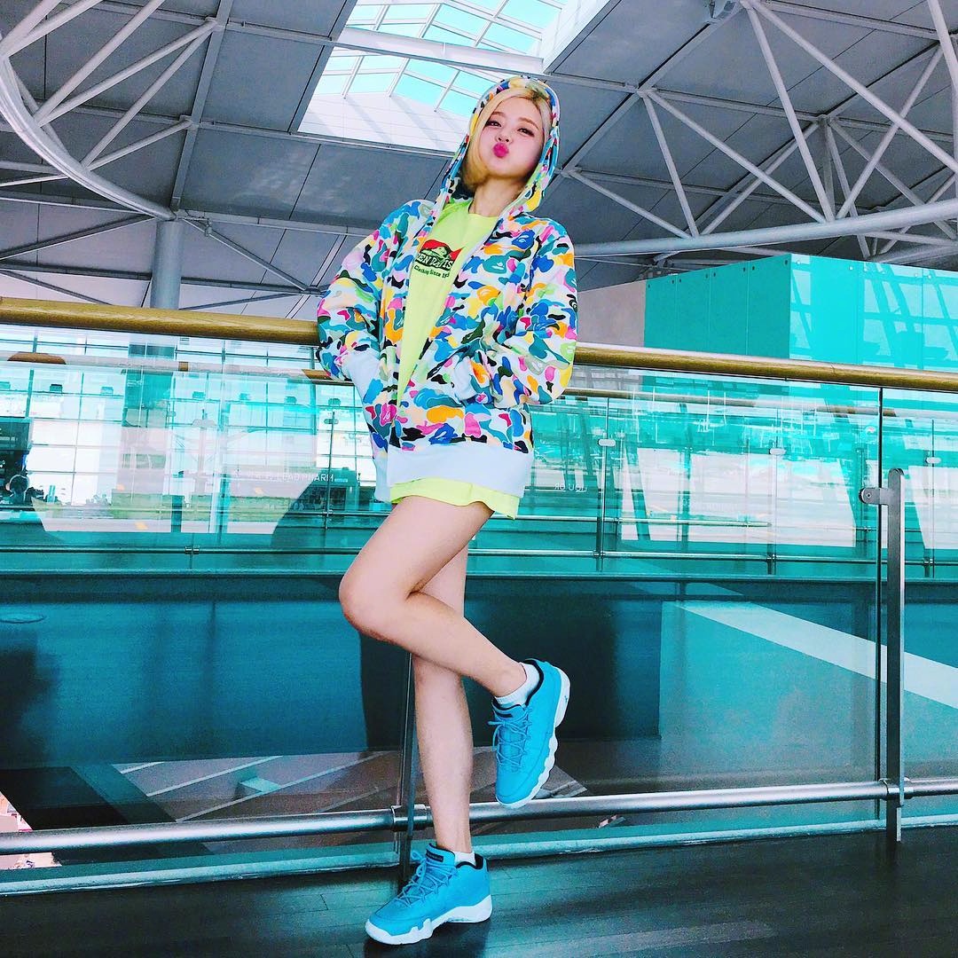 因为球鞋被中国球迷熟知的女神,但这脸整容整得实在太过了_高清图集