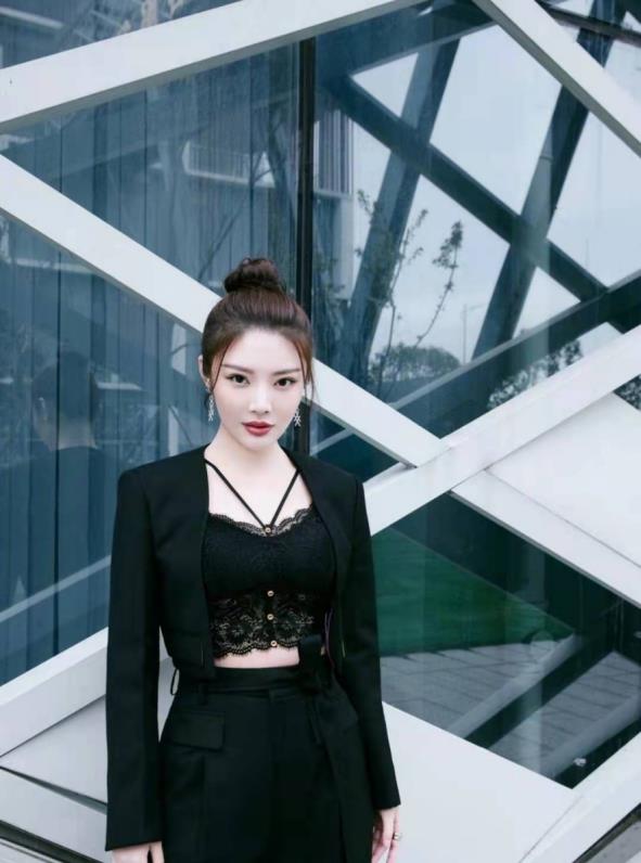 徐冬冬孕吐了？其实是为减肥催吐，明星们为了减肥能有多拼？休闲区蓝鸢梦想 - Www.slyday.coM