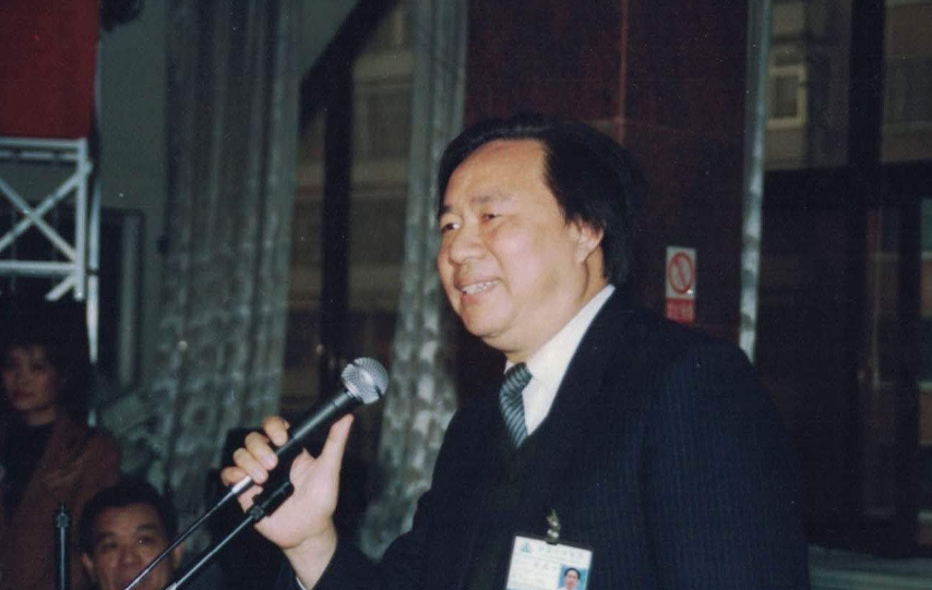 公正还是无情?牟其中找冯仑借钱,非但不借,还做了三个决定