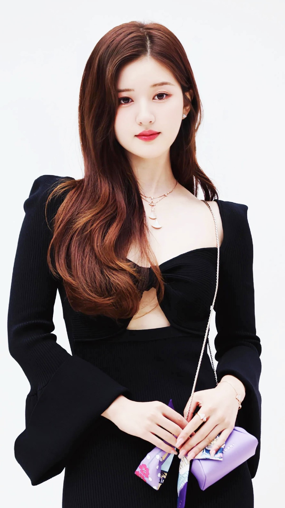 赵露思黑色抹胸长裙性感迷人端庄优雅2