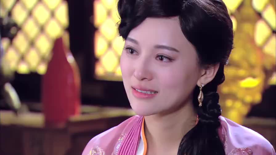 兰虹虹告诉父亲她决定嫁给欧阳轩父亲劝她不要委屈自己