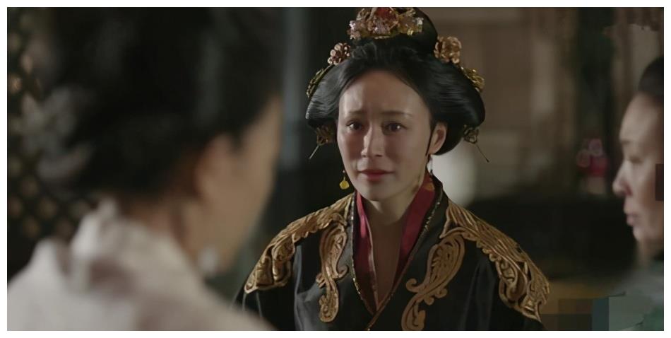 她叫杨雨婷,还出演过《知否知否》中的荣妃,凭借着饰演"反派"越贵妃和