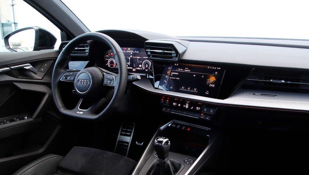 全新奥迪a3两厢版海外实车 回归小钢炮的运动本质|新车|内饰|马力