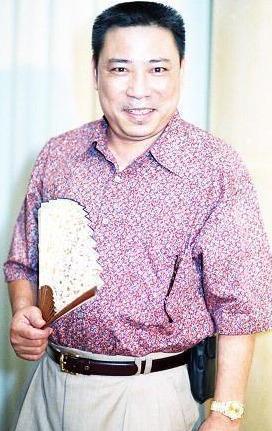 为躲警察进剧组,阴错阳差成演员变影帝,晚年和菲佣"相依为命"|陈松勇