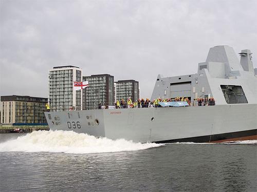 苏州号导弹驱逐舰正式服役隶属解放军东部战区