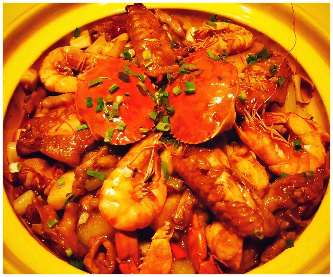 秘制肉蟹煲,香辣美味,酱香浓郁,学会再也不用买着吃,贼美味