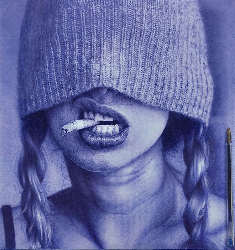 圆珠笔绘出人像的每一处细节,艺术家捕捉到双眼中的光辉