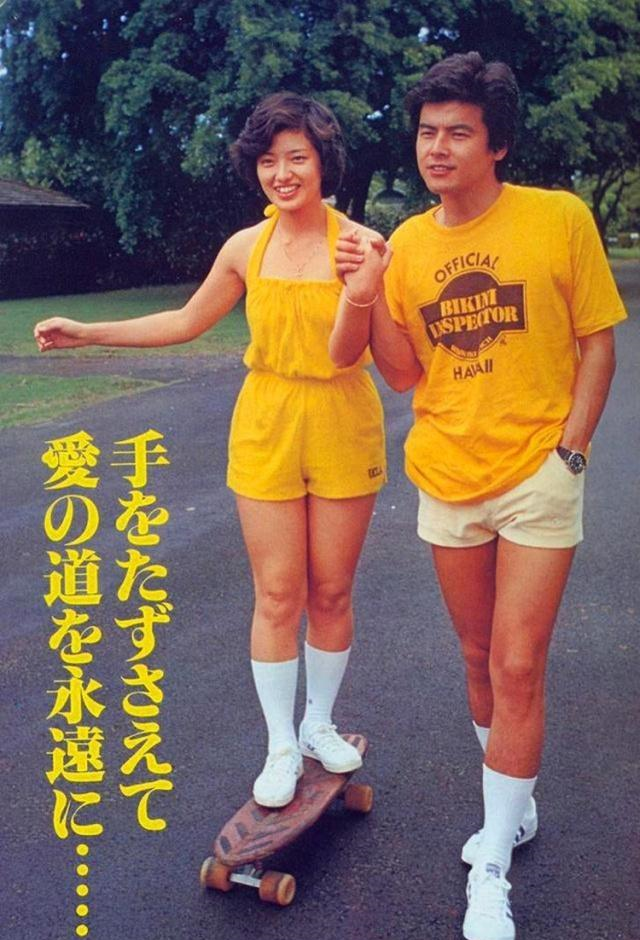 山口百惠引退演艺圈40年,坠入凡尘的樱花女神如今过得怎么样了?