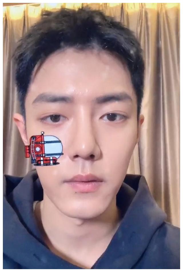 全程素颜出镜,离开滤镜后皮肤太真实了|肖战|素颜|滤镜_新浪新闻