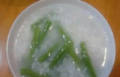 小时候最喜欢吃的几种饭,长大后却再也吃不到了,你吃过吗?休闲区蓝鸢梦想 - Www.slyday.coM 小时候最喜欢吃的几种饭,长大后却再也吃不到了,你吃过吗?休闲区蓝鸢梦想 - Www.slyday.coM