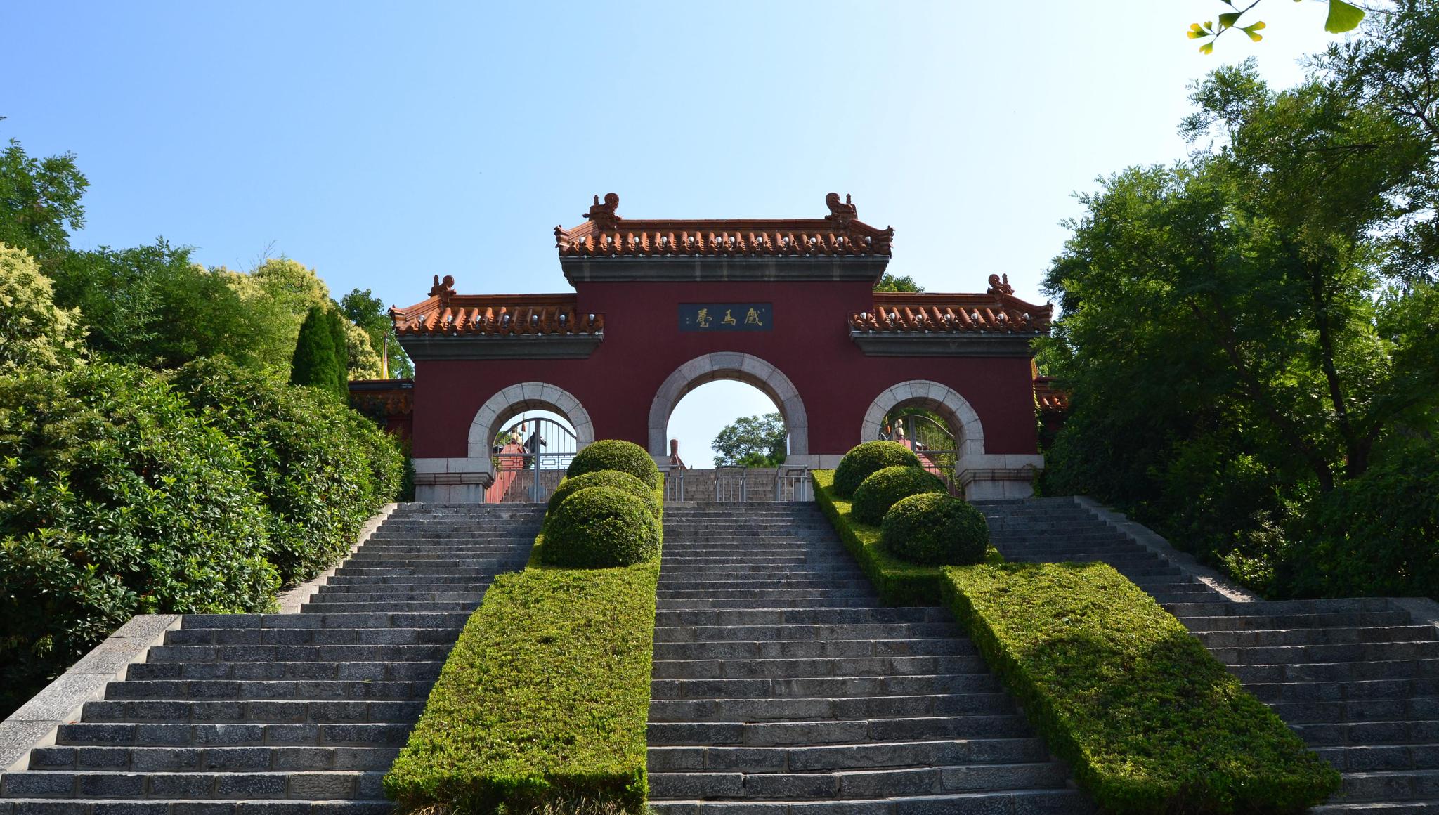 徐州戏马台门楼
