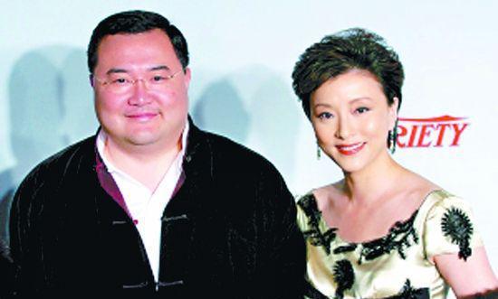 杨澜曾经的央视一姐与费翔闪恋闪分婚内和有妇之夫相恋嫁豪门