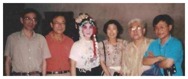 26年前,"阿庆嫂"洪雪飞死亡,只因撒了一个谎,年仅53岁