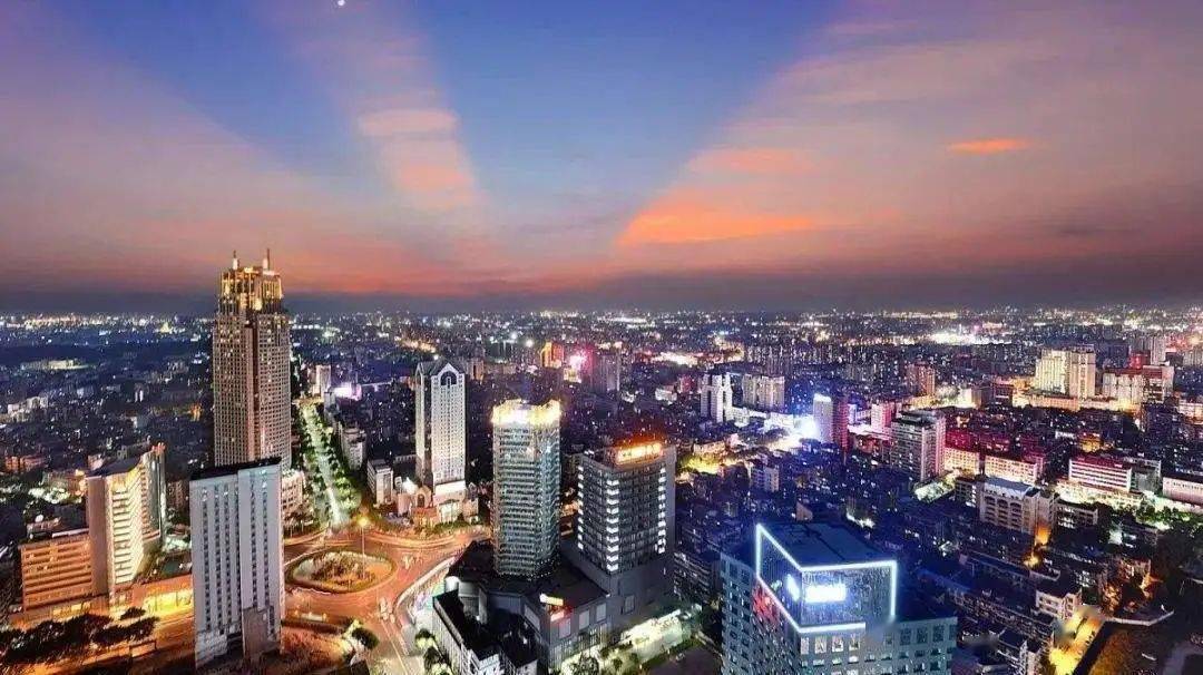 邓正红城市软实力：<strong><mark>佛山</mark></strong>夯实制造业为高质量发展注入强劲动能