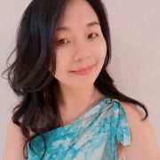 独自旅行的姑娘宁静