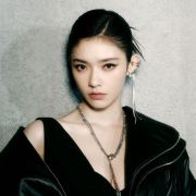 瑞丽服饰美容