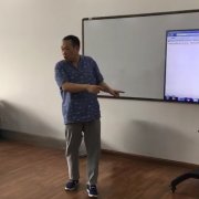 斜杠萌叔