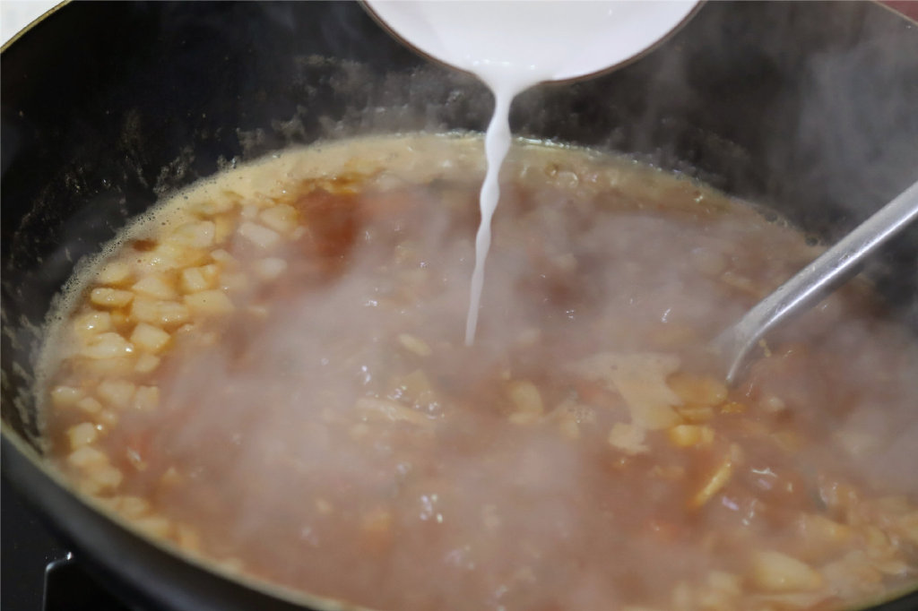 河南人中了荆芥的毒!一到夏天,是真的上瘾离不开了休闲区蓝鸢梦想 - Www.slyday.coM 河南人中了荆芥的毒!一到夏天,是真的上瘾离不开了休闲区蓝鸢梦想 - Www.slyday.coM