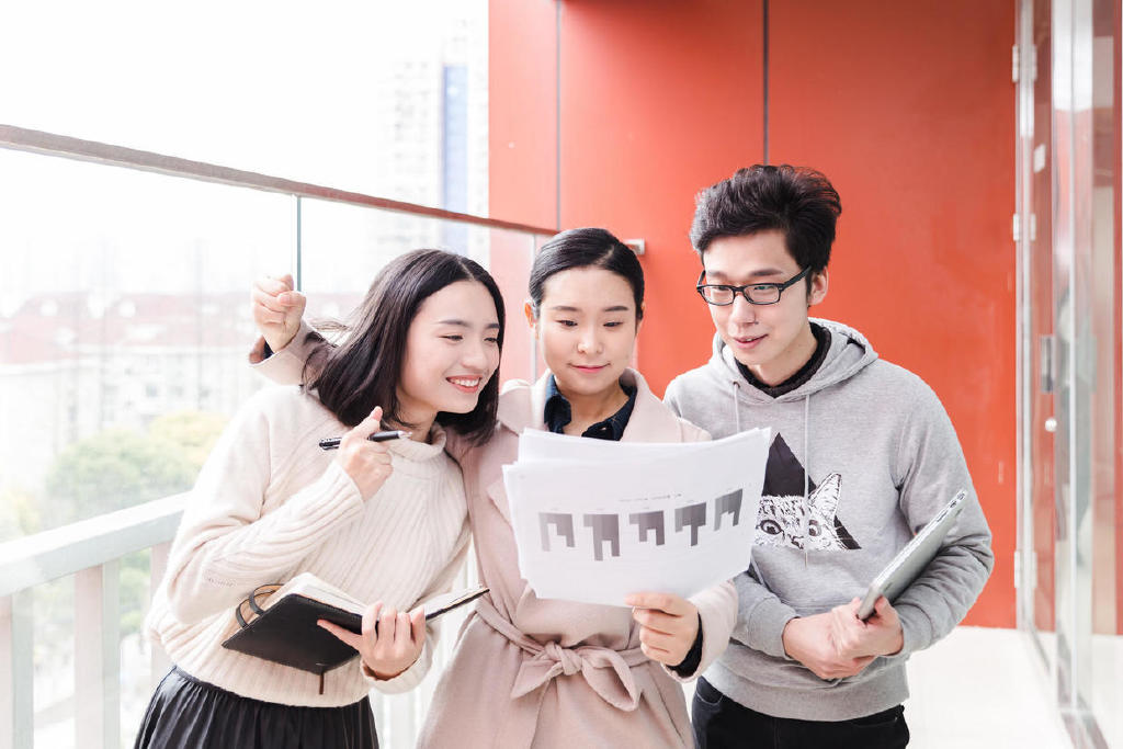 福州老板吃了上海员工的亏！职场真实：不要随意裁大城市的员工休闲区蓝鸢梦想 - Www.slyday.coM