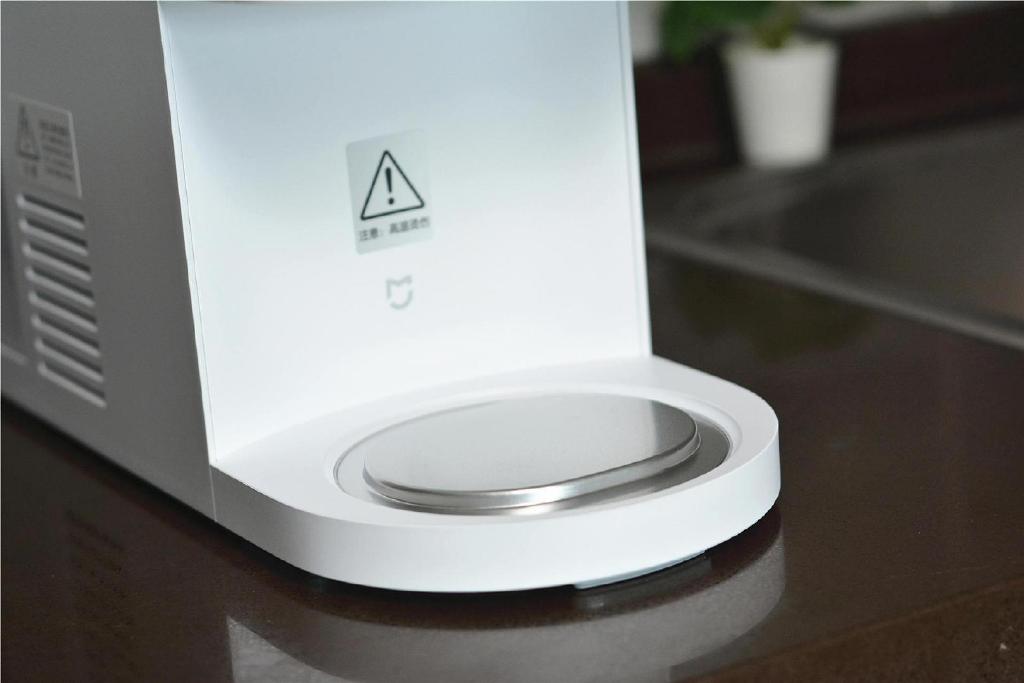 开箱:白色机身 oled旋钮屏,依然是熟悉的味道