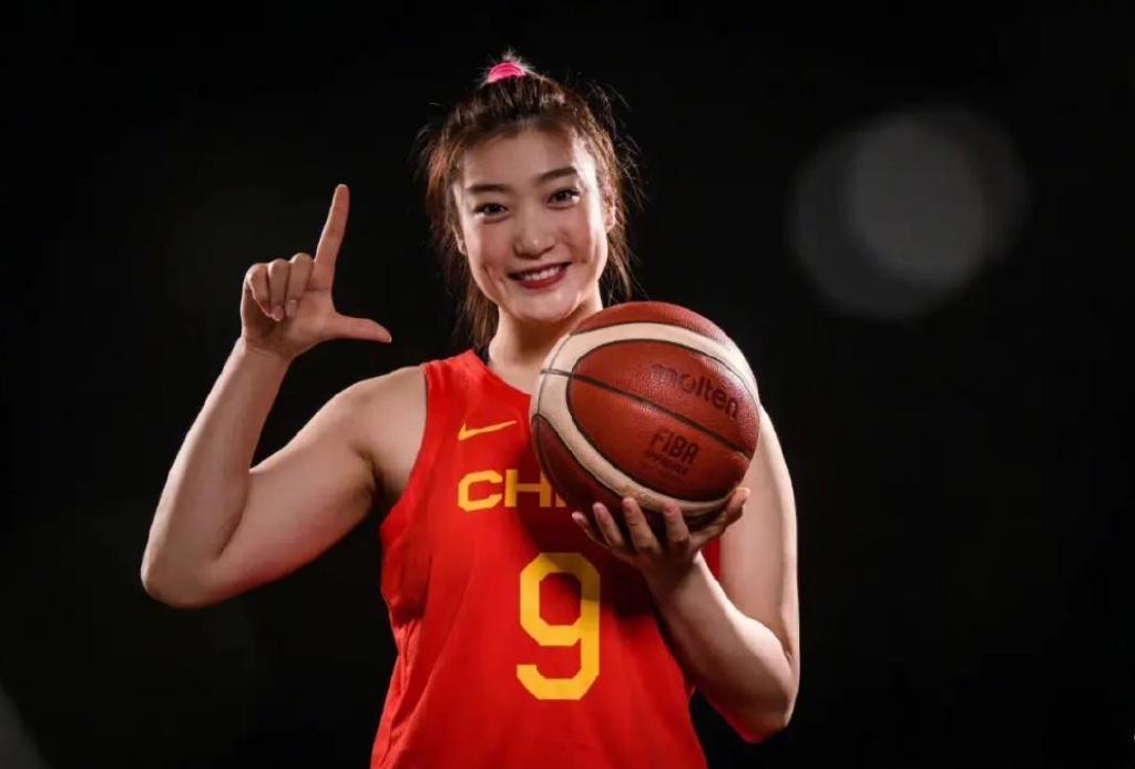 女篮核心"第三者"插足他人婚姻!