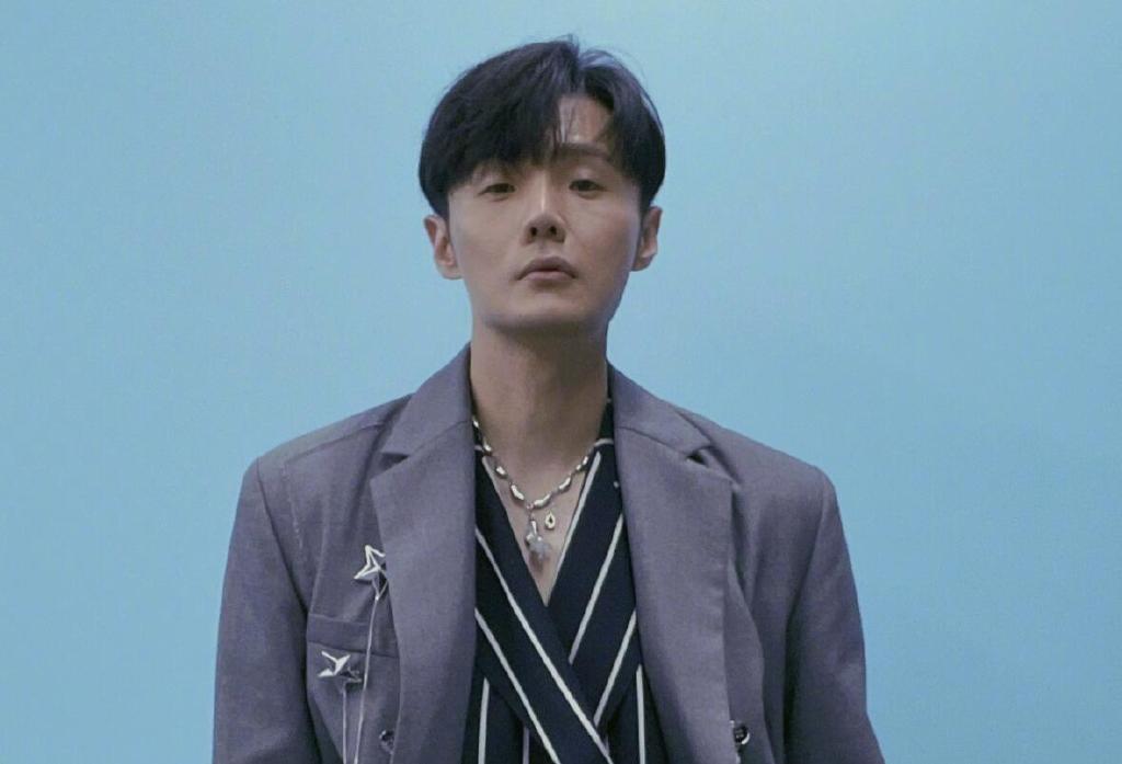 《好声音》李荣浩对学员的帮助，不仅坑惨了自己，也坑惨了学员休闲区蓝鸢梦想 - Www.slyday.coM