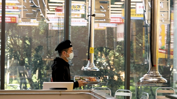 在长沙封神的店终于来深圳了!休闲区蓝鸢梦想 - Www.slyday.coM 在长沙封神的店终于来深圳了!休闲区蓝鸢梦想 - Www.slyday.coM