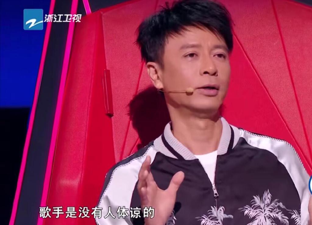 李克勤给了《好声音》最大的尊重,同时也暴露了赛制上的严重漏洞休闲区蓝鸢梦想 - Www.slyday.coM 李克勤给了《好声音》最大的尊重,同时也暴露了赛制上的严重漏洞休闲区蓝鸢梦想 - Www.slyday.coM