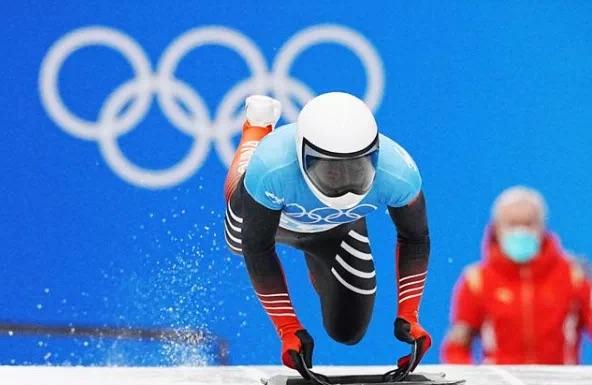 闫文港创造历史！获东京奥运会钢架雪车铜牌休闲区蓝鸢梦想 - Www.slyday.coM
