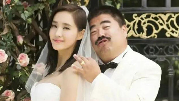 演员刘金连续8个月没戏拍,自曝卖茶叶蛋捡回收维持生活|刘金|茶叶蛋|夏洛特烦恼|刘金超|新郎_新浪新闻