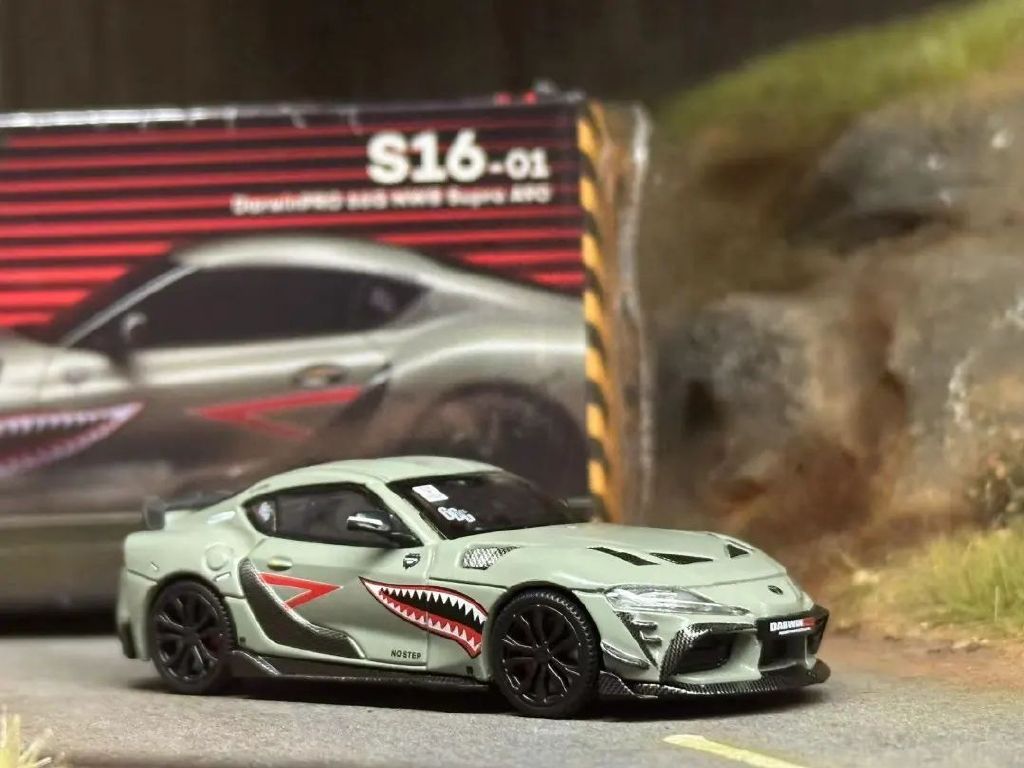 收藏这架164鲨鱼嘴战斗机必入