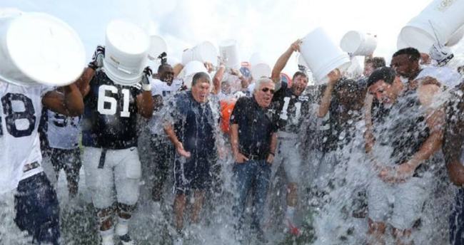 互联网公益“玩法”升级：小红花在星空中“绽放”休闲区蓝鸢梦想 - Www.slyday.coM