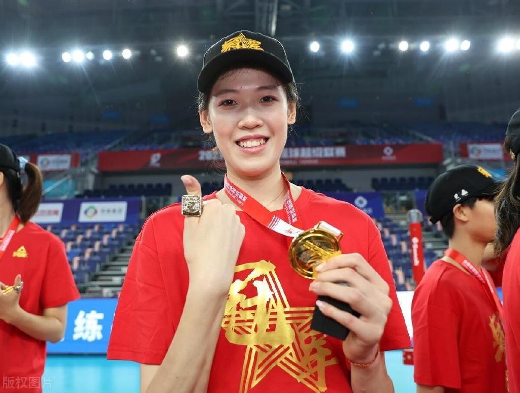 李珊言论遭误解！李盈莹不留洋主因在个人，巴黎奥运会前难出国