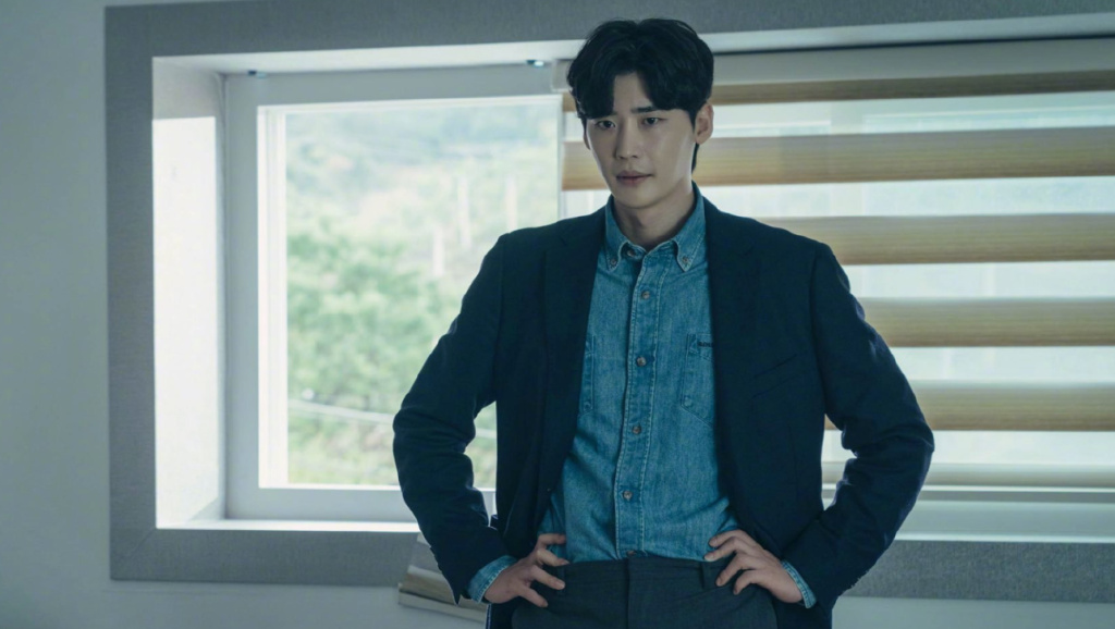 刚开播收视就飙上6.1%，又一部十分带劲的生猛新剧诞生！休闲区蓝鸢梦想 - Www.slyday.coM