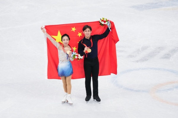 半岛特派记者盘点：世界大同，天下一家！再见，北京冬奥会！中国军团打破“冰强雪弱”格局休闲区蓝鸢梦想 - Www.slyday.coM