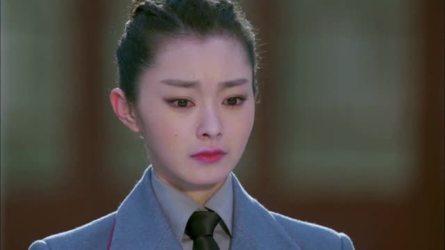 唐不语护送旗帜回帅府遇夏若宁执意查看