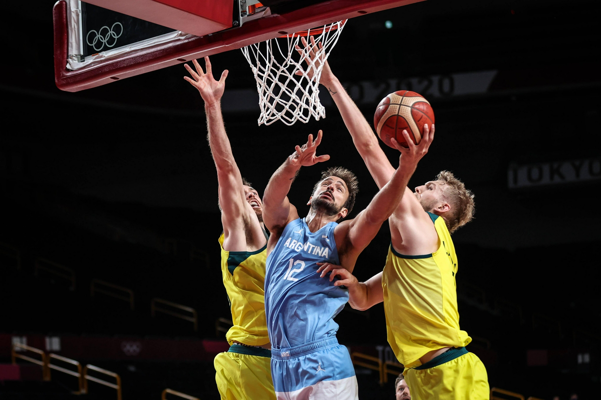 篮球——男子四分之一决赛:阿根廷不敌澳大利亚|斯科拉|球员|澳大利亚