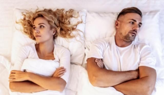 夫妻睡觉时,哪种睡姿最好?很多人想做了,别害羞,尝试一下吧休闲区蓝鸢梦想 - Www.slyday.coM